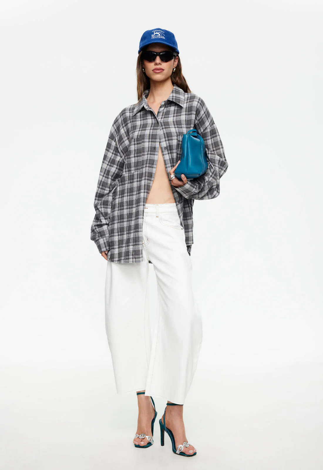 HORSESHOE CROPPED JEAN - PORCELAIN - Image 3