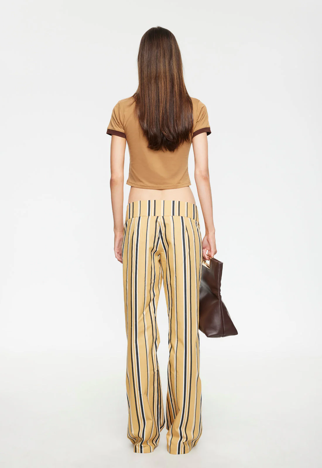 KAIA TEE - CAMEL - Image 4